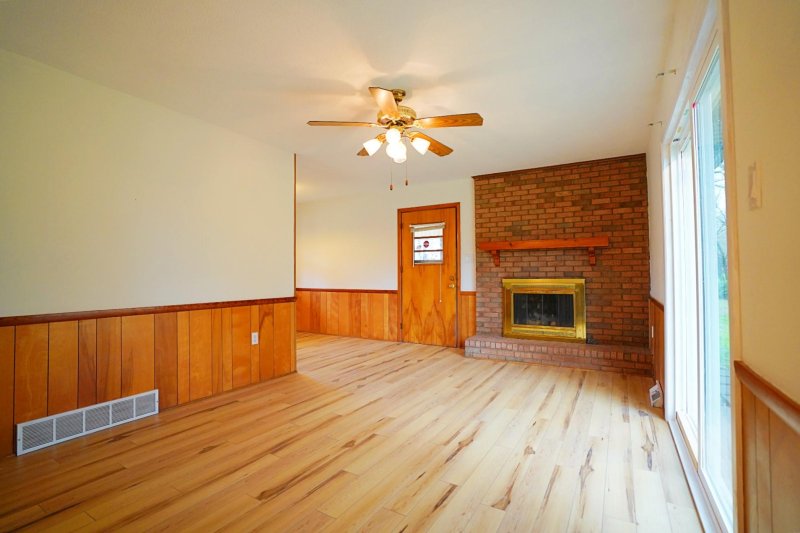 Property image 4 at 915 Woods Drive, Statesville, NC 28677