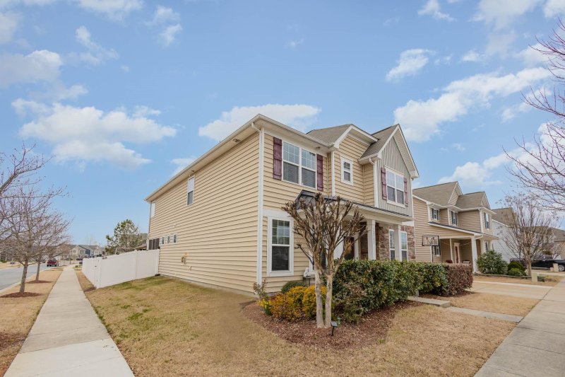 Property image 2 at 12503 Surreykirt Lane, Huntersville, NC 28078