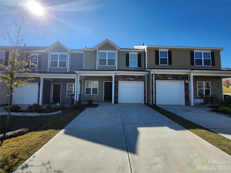 Property image 3 at 6541 Revolutionary Trail, Charlotte, NC 28217