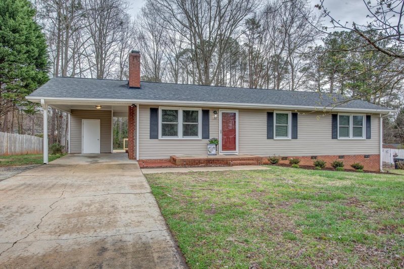 4405 Longbriar Drive