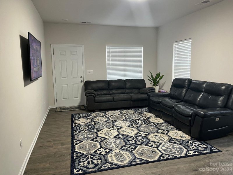 Property image 3 at 7042 Jane Parks Way, Charlotte, NC 28217