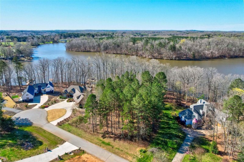 Property image 3 at 1108 Inlet Point Drive, Salisbury, NC 28146