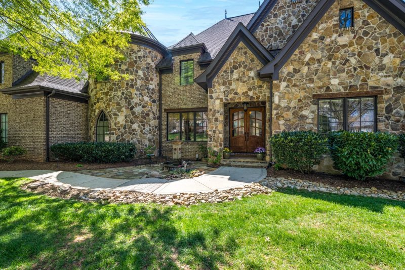 Property image 3 at 608 Beauhaven Lane, Waxhaw, NC 28173