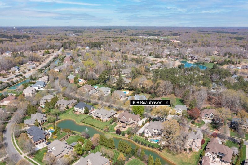 Property image 4 at 608 Beauhaven Lane, Waxhaw, NC 28173