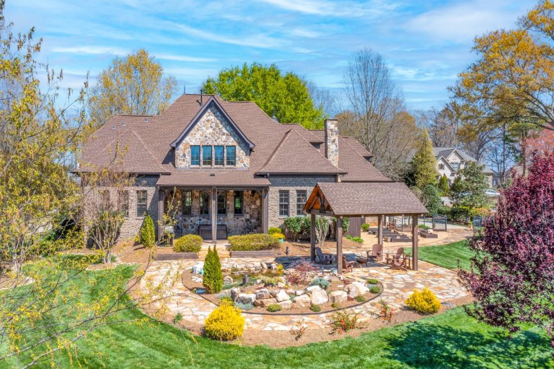 Property image 5 at 608 Beauhaven Lane, Waxhaw, NC 28173