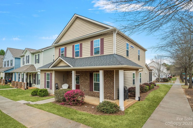 20265 Harroway Drive