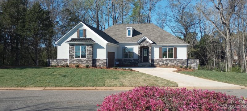 1601 Farrow Drive