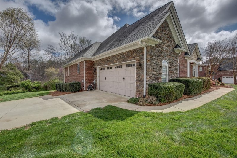 Property image 3 at 4600 Mcchesney Drive, Gastonia, NC 28056