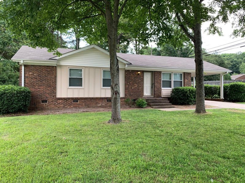 Property image 2 at 1453 Fox Run Drive, Charlotte, NC 28212