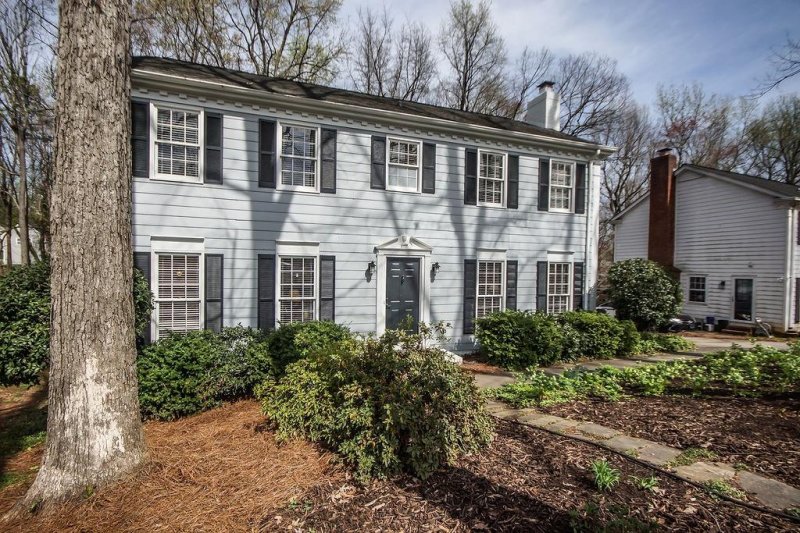 Property image 2 at 1012 Eldorado Avenue, Charlotte, NC 28262