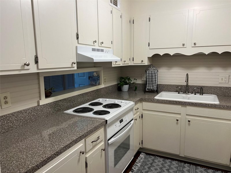 Property image 4 at 140 Lake Concord Road, Concord, NC 28025