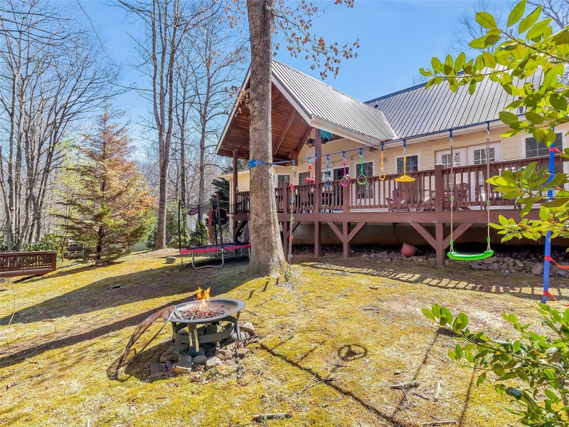 Property image 2 at 172 Brannon Forest Drive, Waynesville, NC 28785