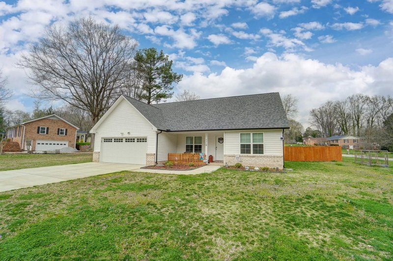 Property image 2 at 426 Prescott Drive, Salisbury, NC 28144