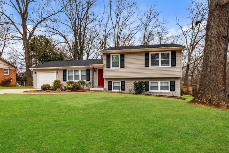 Property image 3 at 607 Wellons Drive, Gastonia, NC 28054