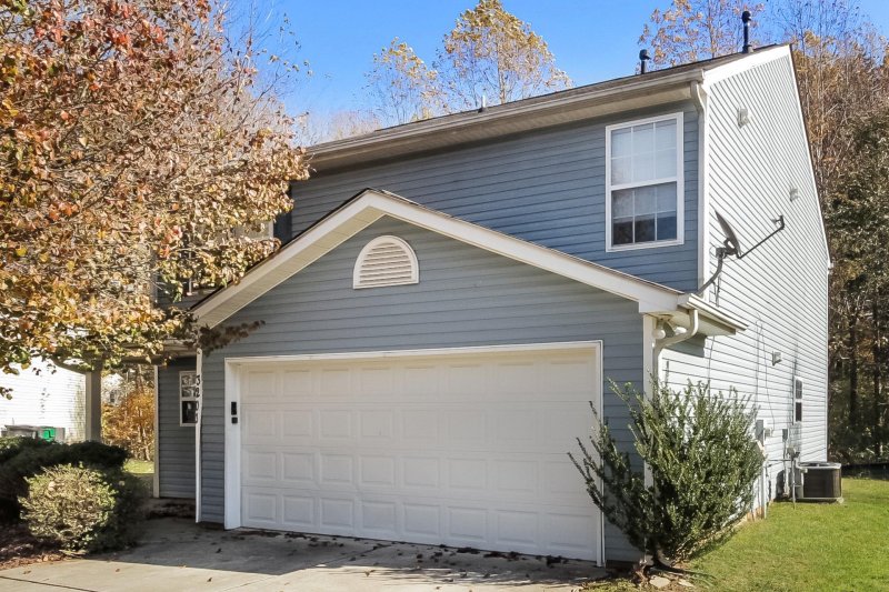 Property image 5 at 3203 Richway Court, Charlotte, NC 28216
