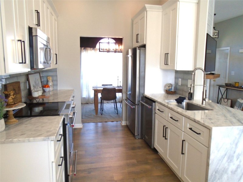 Property image 4 at 118 Heathrow Lane, Statesville, NC 28677