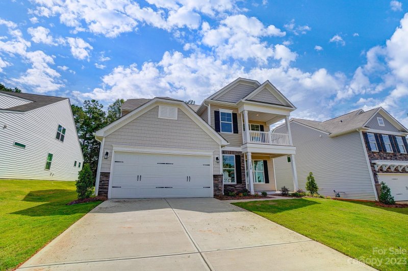 Property image 3 at 128 W Heart Pine Lane, Statesville, NC 28677