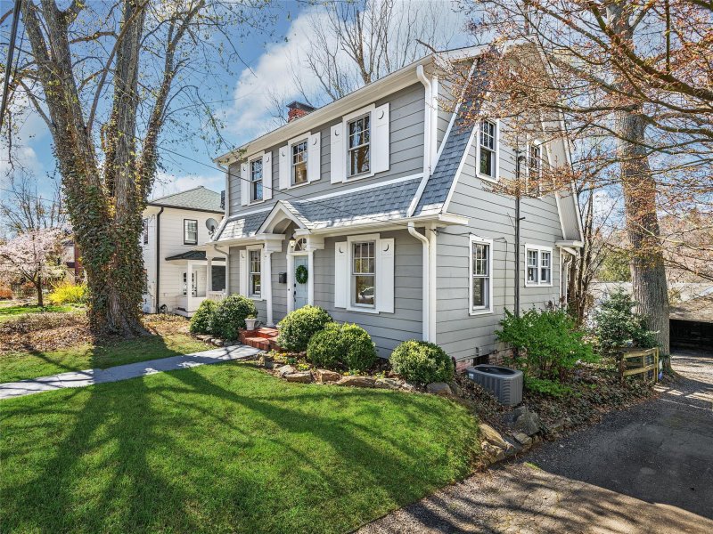 Property image 2 at 17 Melrose Avenue, Asheville, NC 28804