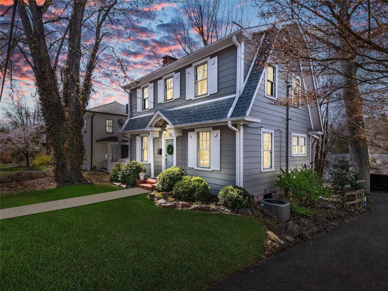 Property image 3 at 17 Melrose Avenue, Asheville, NC 28804