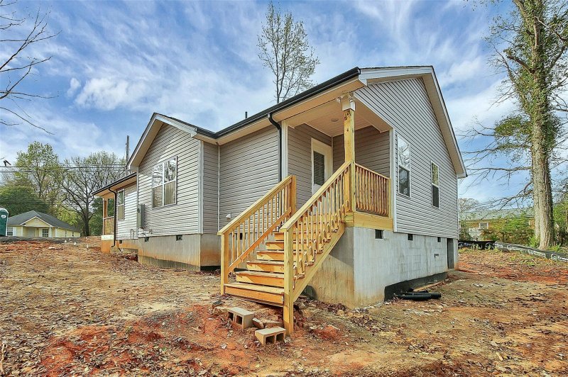 Property image 5 at 2661 Old Steele Creek Road, Charlotte, NC 28208