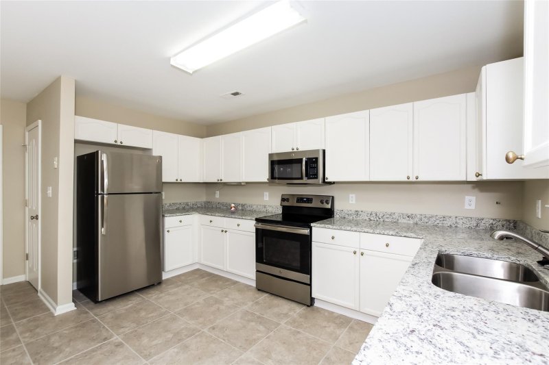 Property image 4 at 7147 Wandering Creek Drive, Charlotte, NC 28216