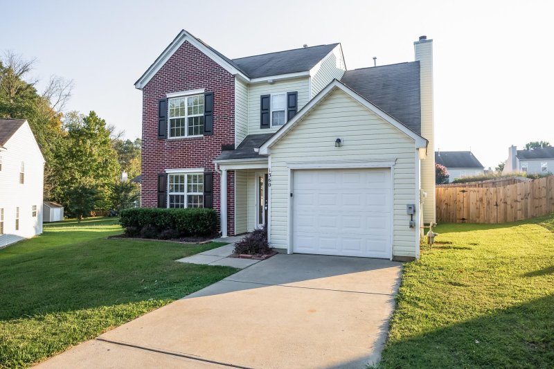 Property image 5 at 1360 Sinai Place, Concord, NC 28027