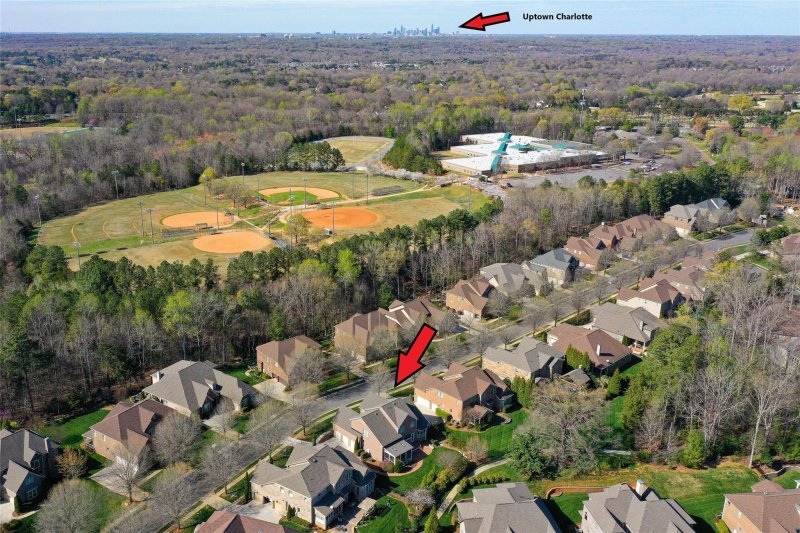 Property image 3 at 4409 Greenbriar Hills Plantation Road, Charlotte, NC 28277