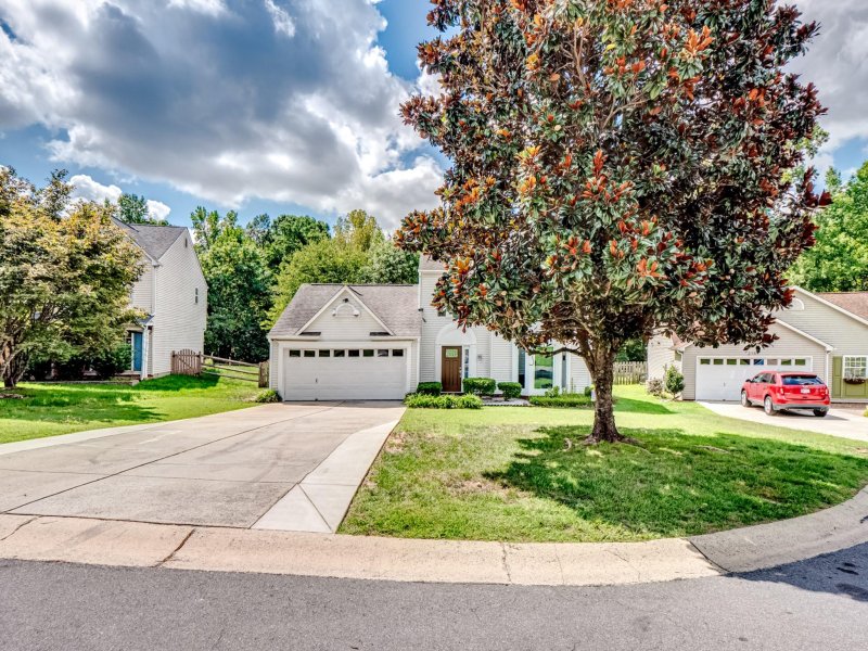 Property image 3 at 2147 Mallard Green Place, Charlotte, NC 28262