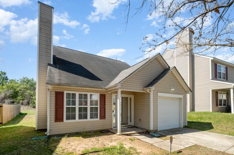 Property image 3 at 1312 Mcallister Drive, Charlotte, NC 28216