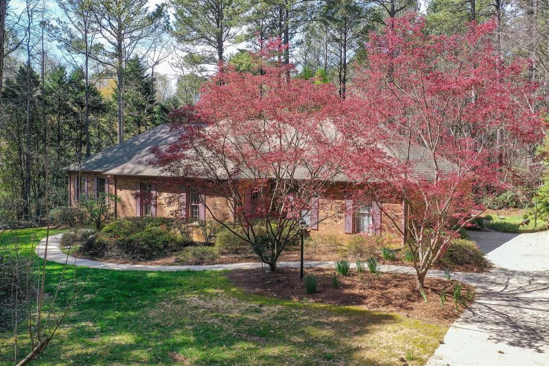 Property image 2 at 1449 Longleaf Court, Matthews, NC 28104