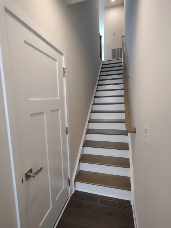 Property image 5 at 424 Music Hall Way, Charlotte, NC 28203