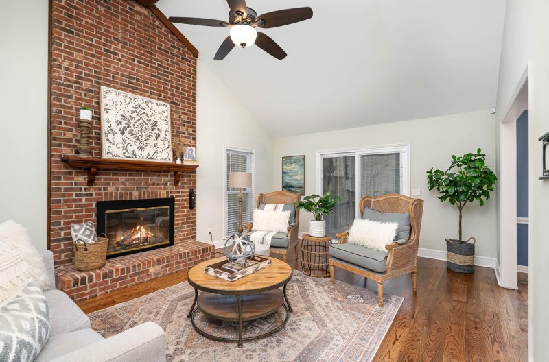 Property image 2 at 211 Pine Creek Drive, Charlotte, NC 28270