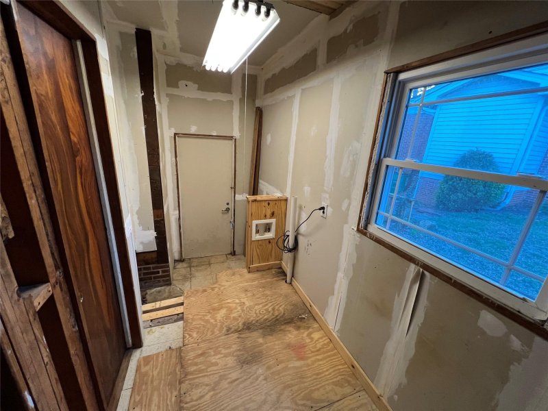 Property image 5 at 3413 Airlie Street, Charlotte, NC 28205