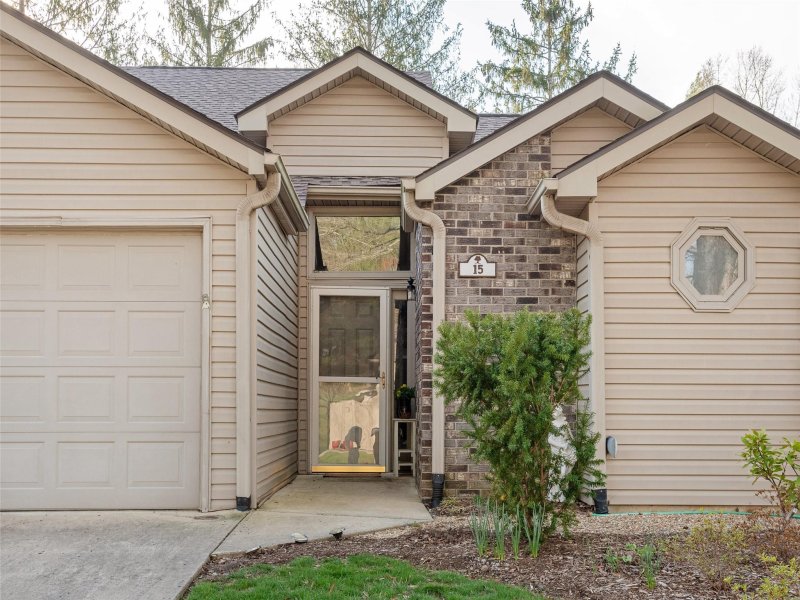 Property image 3 at 15 Tisha Lane, Hendersonville, NC 28739