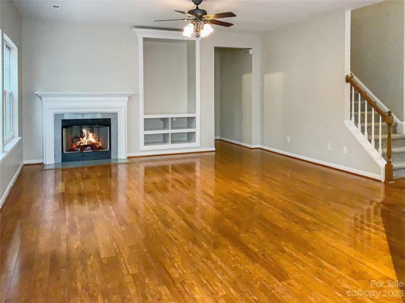 Property image 3 at 221 Glenmoor Court, Concord, NC 28027