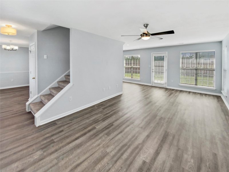 Property image 4 at 7130 Gallatin Lane, Charlotte, NC 28213