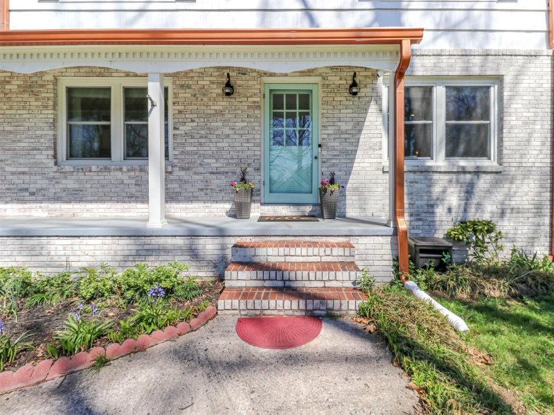 Property image 3 at 1224 Monroe Drive, Gastonia, NC 28054