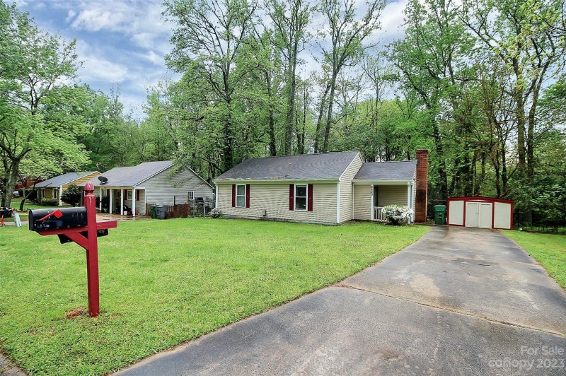 Property image 4 at 6820 Delta Lake Drive, Charlotte, NC 28215