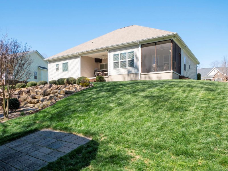 Property image 4 at 5062 Abbington Way, Belmont, NC 28012