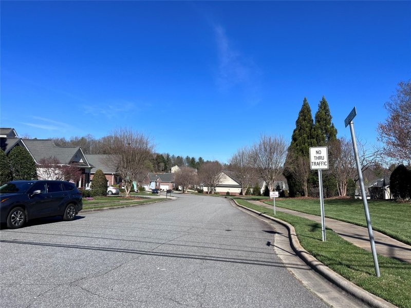 Property image 3 at 207 Henrys Glen Drive, Morganton, NC 28655