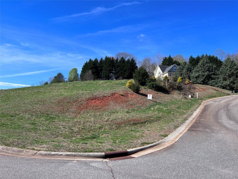 Property image 5 at 207 Henrys Glen Drive, Morganton, NC 28655