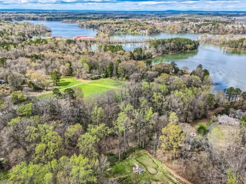 Property image 3 at 11901 Mountain Lake Cove, Charlotte, NC 28216