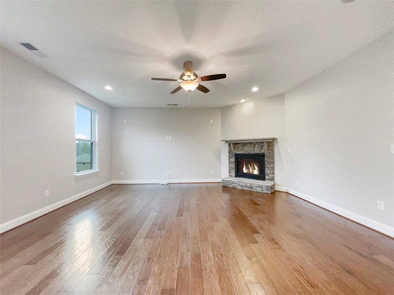 Property image 4 at 165 Oxford Drive, Mooresville, NC 28115