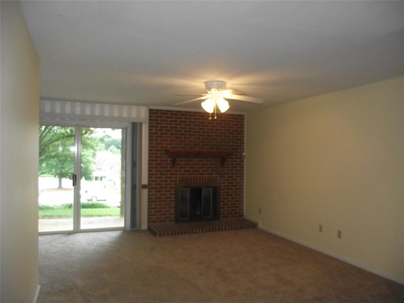 Property image 3 at 2920 Iron Gate Lane, Charlotte, NC 28212
