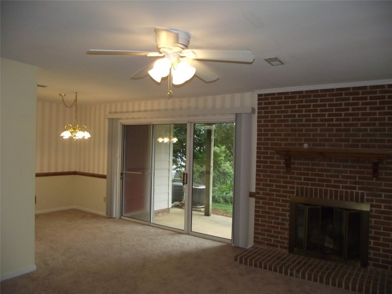 Property image 4 at 2920 Iron Gate Lane, Charlotte, NC 28212