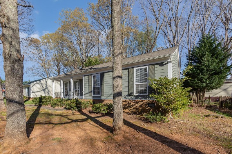 Property image 3 at 7318 Lancashire Drive, Mint Hill, NC 28227