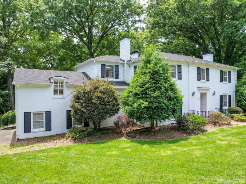 Property image 3 at 201 W 10th Avenue, Gastonia, NC 28052