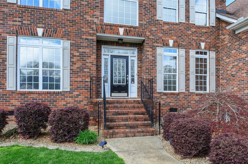 Property image 2 at 6173 Four Wood Drive, Matthews, NC 28104