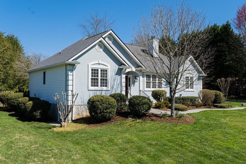 Property image 3 at 78 Stone House Road, Hendersonville, NC 28739