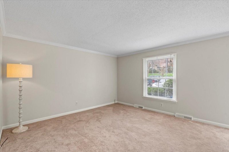 Property image 4 at 830 6th Street, Hickory, NC 28601